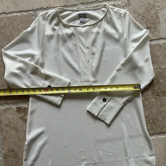 Chico's Off White Tunic Top Long Sleeve‎ Blouse Button Detail - Picture 5 of 10